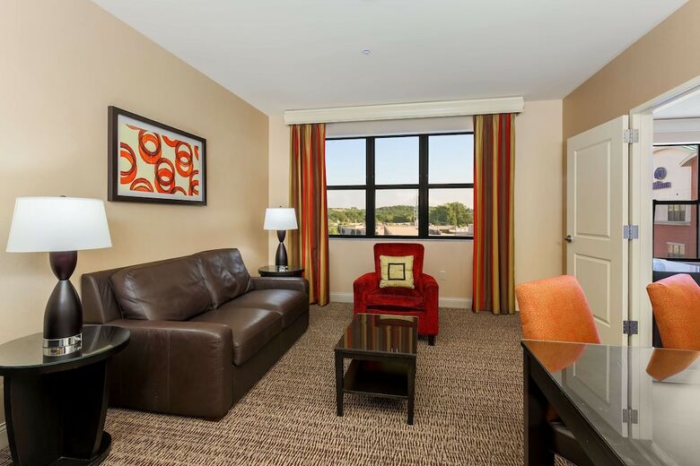 Hotel Hilton Promenade At Branson Landing
