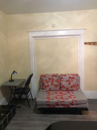 Hostal Mina's Guest House