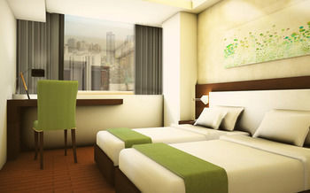 Hotel Grand Whiz Poins Square Jakarta