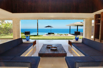 Hotel The Ungasan Clifftop Resort