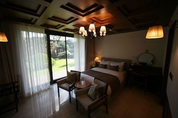 Bonum 1957 Hanok Stay And Hotel