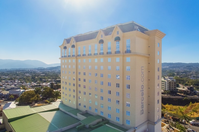 Hotel Barcel� San Salvador