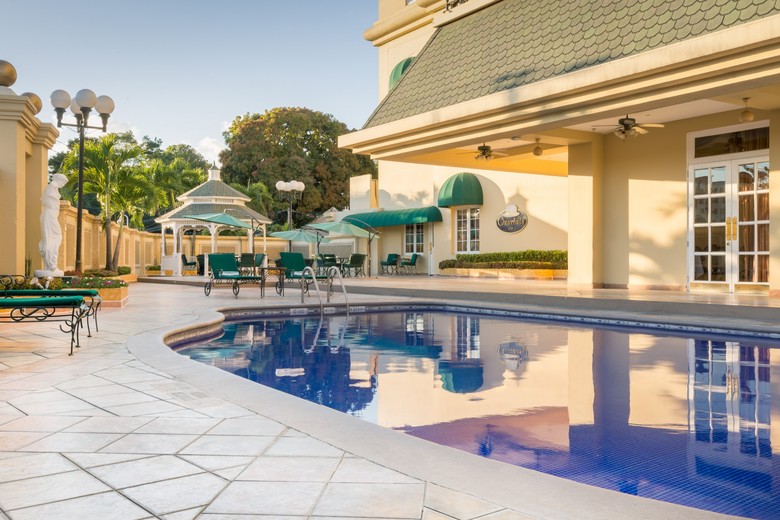 Hotel Barcel� San Salvador