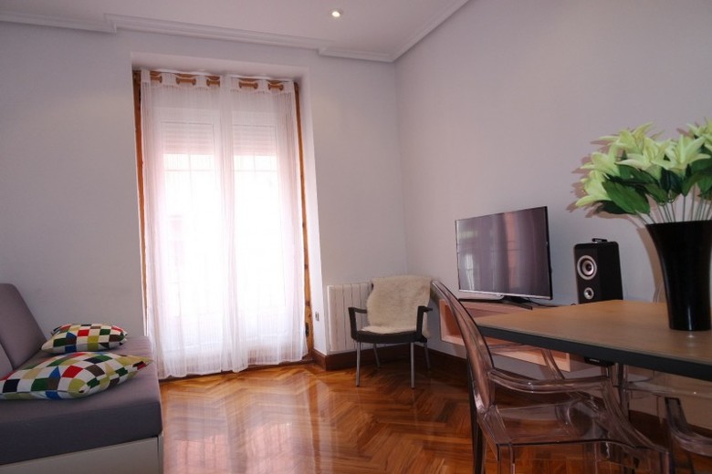 Apartamento Saga Rental La Latina