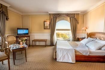 Hotel H�tel Colbert Spa & Casino