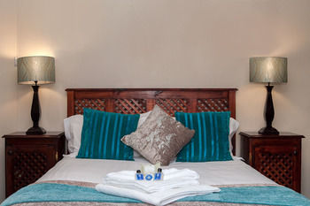 Hotel Amani Guest Lodge