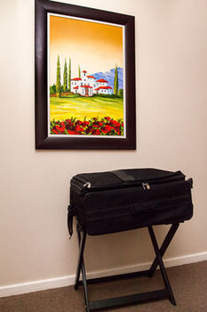 Hotel Amani Guest Lodge