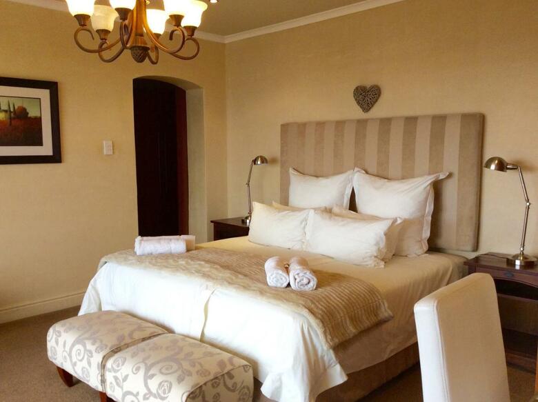 Hotel On The Cliff Guest House