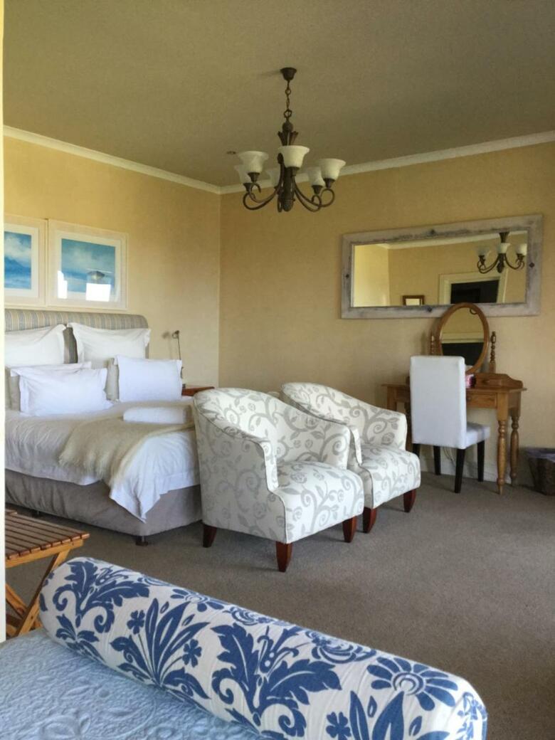 Hotel On The Cliff Guest House