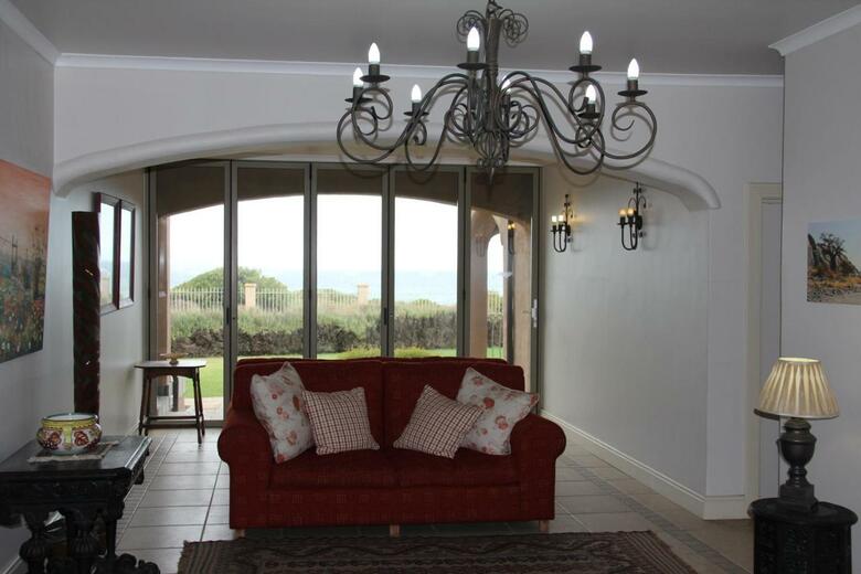 Hotel On The Cliff Guest House