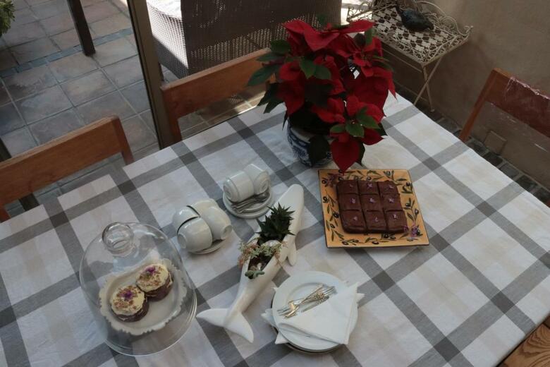 Hotel On The Cliff Guest House