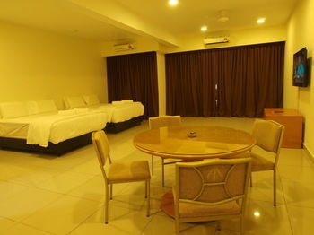 Premier Times International Hotel