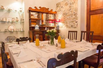 Dutch Manor Antique Hotel