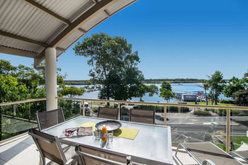 Hotel Offshore Noosa Resort