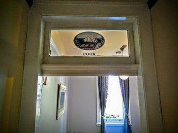 Sydney Harbour Bed & Breakfast