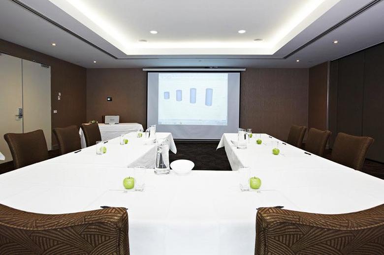 Best Western Premier Hotel 115 Kew