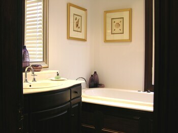 Bishop's Court Estate, Boutique Hotel
