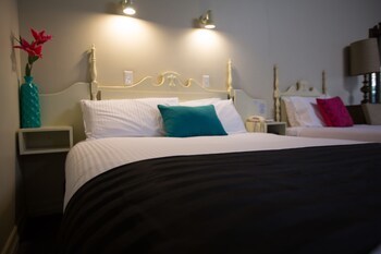 Hacienda Motel Sale