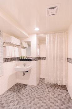 Taichung Kiwi Express Hotel - Chenggong Rd
