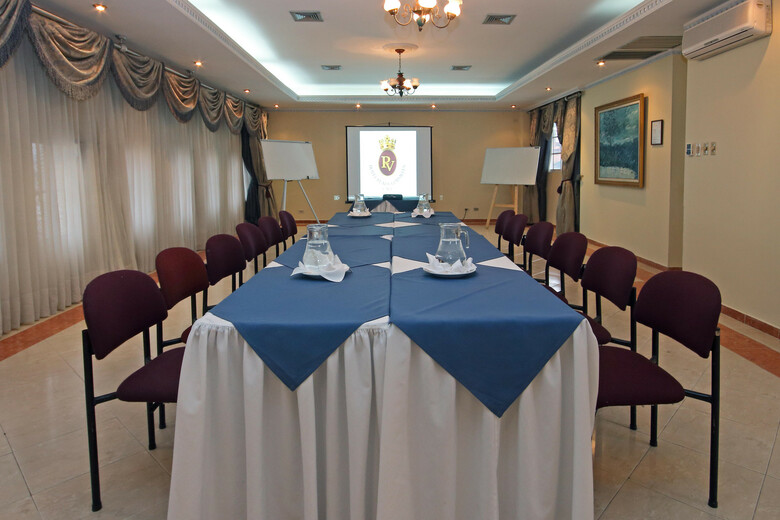 Hotel Plaza Versalles