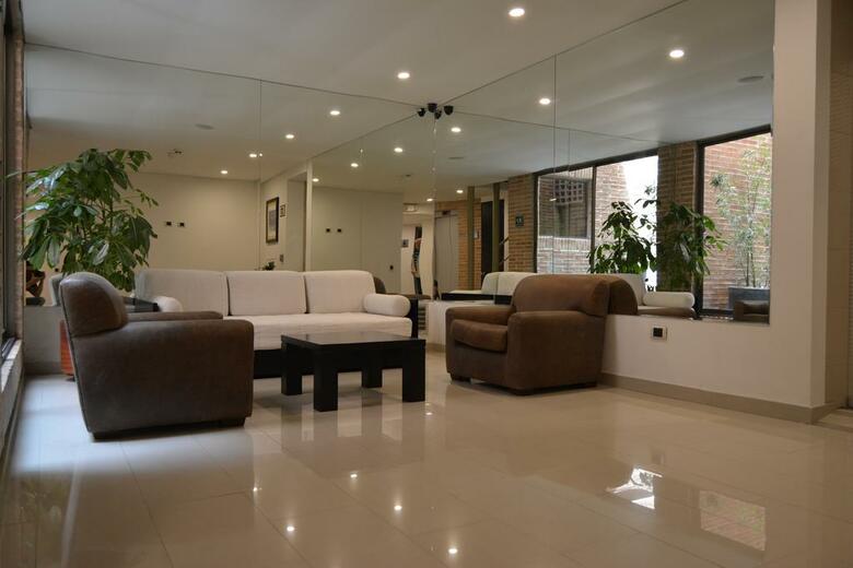 Madisson Inn Hotel & Luxury Suites