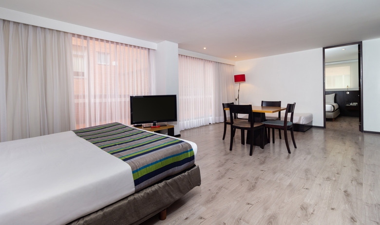 Madisson Inn Hotel & Luxury Suites