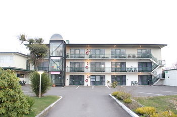 Gateway International Motel