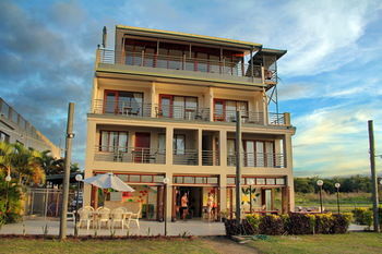 Tropic Of Capricorn - Hostel