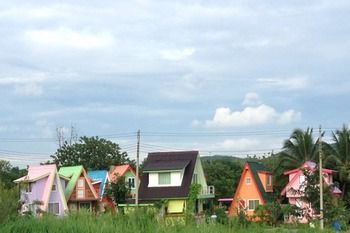 Hotel A Houses Homestay