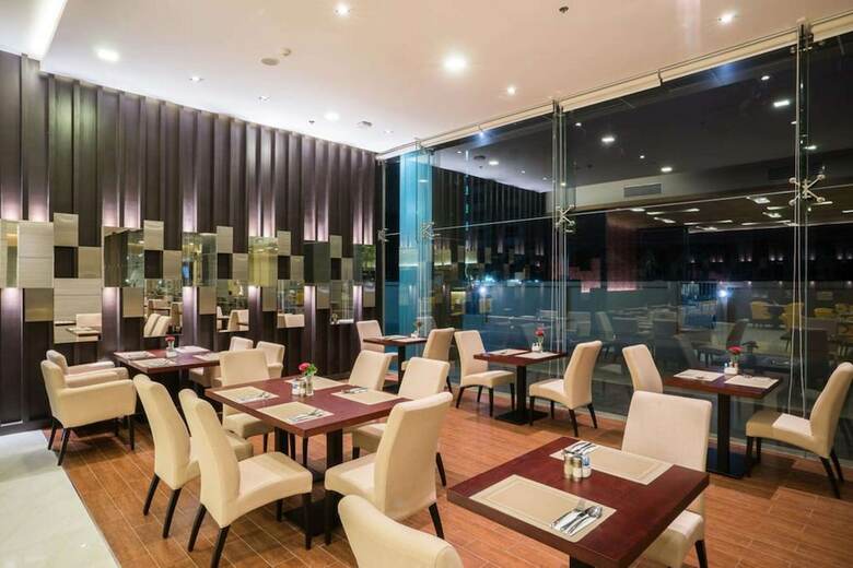 Best Western Plus Wanda Grand Hotel