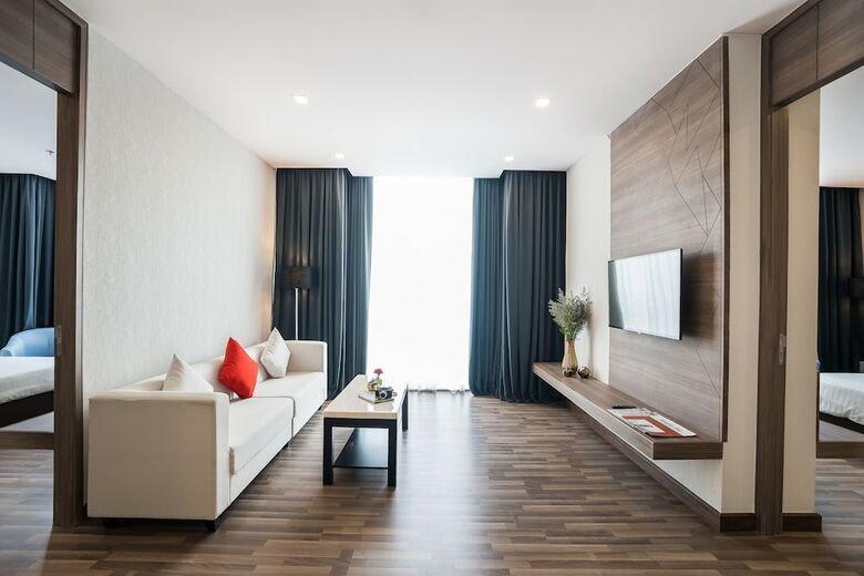 Best Western Plus Wanda Grand Hotel