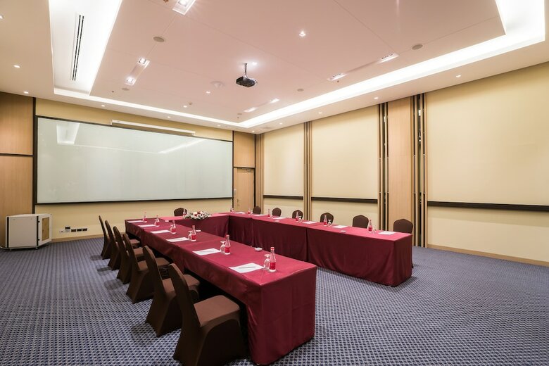Best Western Plus Wanda Grand Hotel