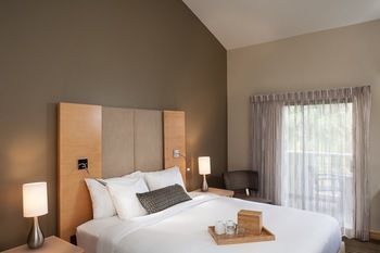 Hotel Catalina Canyon Resort And Spa