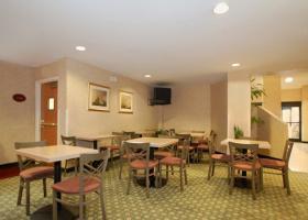 Hotel Sleep Inn Airport