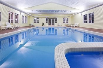 Hotel Holiday Inn Express St. Ignace-lake Front