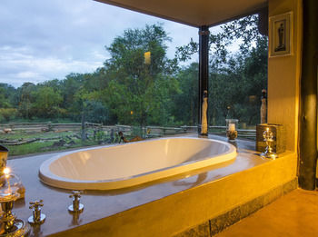 Posada Raptor Retreat Game Lodge