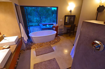 Posada Raptor Retreat Game Lodge