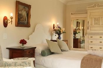 Bed & Breakfast Burkleigh House