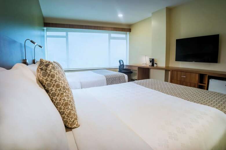 Hotel Wyndham Garden Guayaquil