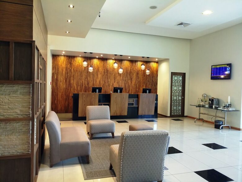 Hotel Wyndham Garden Guayaquil