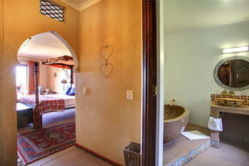 Far Hills Hotel