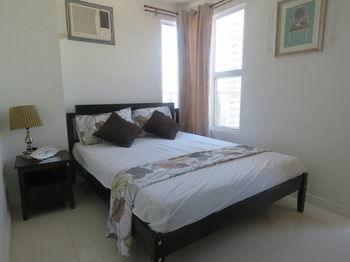 Aparthotel Bayview Designers Suites