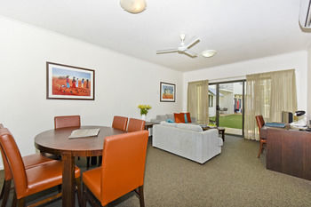 Aparthotel Quality Advance Apartments