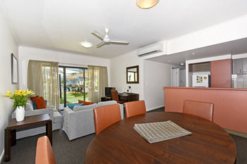 Aparthotel Quality Advance Apartments
