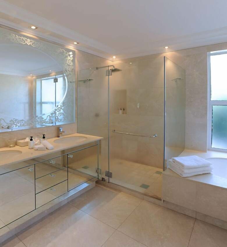 Hotel The Clarendon - Bantry Bay