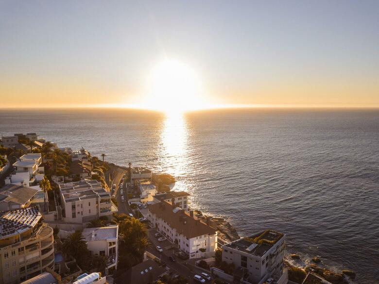 Hotel The Clarendon - Bantry Bay