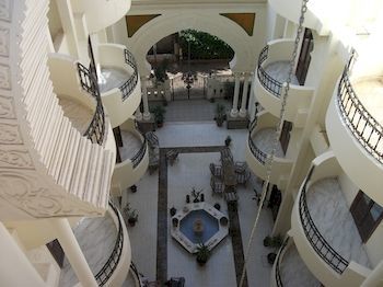 Alhambra Hotel