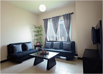 Aparthotel Home Edge Accommodations @ Tivoli Garden Residences