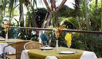 Hotel Ramada Resort Golden Beach