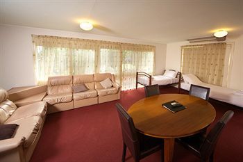 Sanctuary House Resort Motel